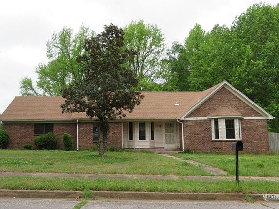 2nd image of 1971 Tissington Dr