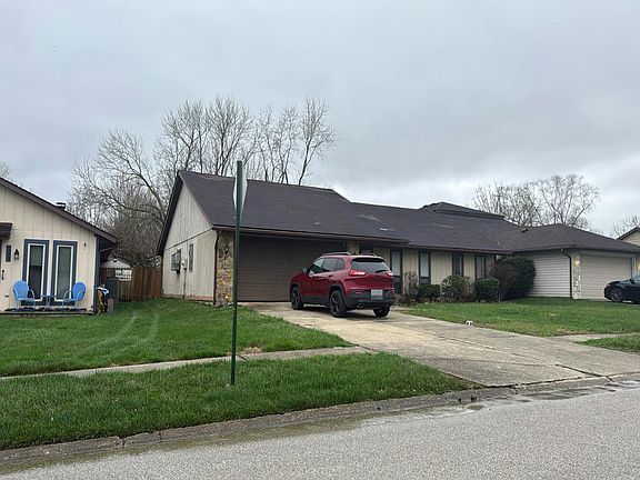 3rd image of 2359 E Clayton Dr