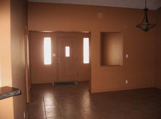 404 6th St NE, Rio Rancho, NM 87124