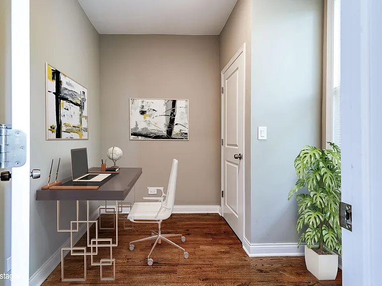 2634 N Lawndale Ave #1 — Photo 6