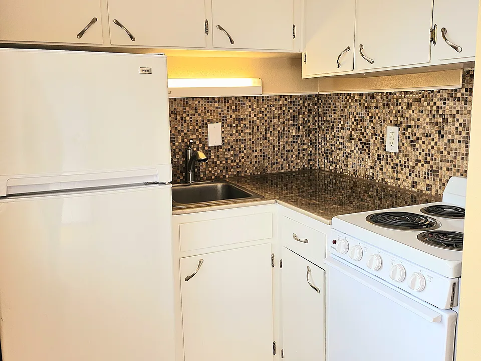 Olympus Apartments