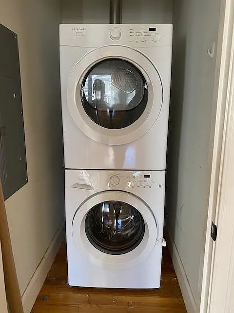 2 bed, $4,450 — Photo 4