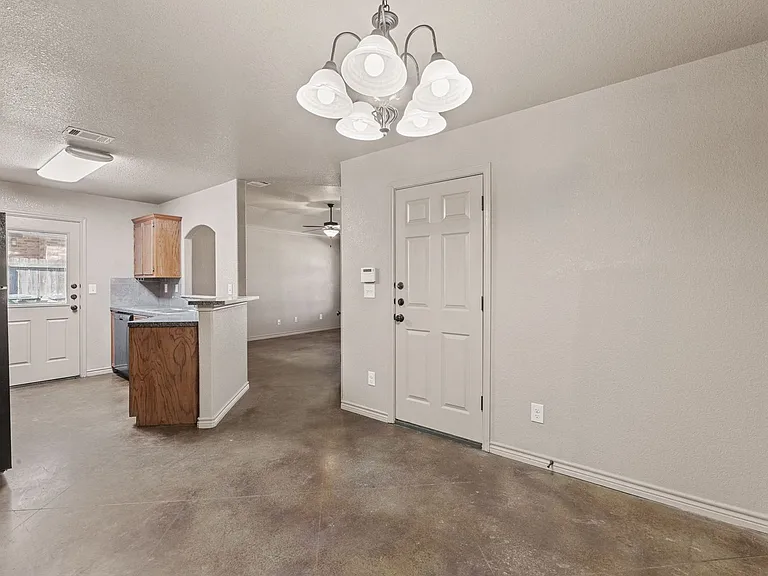Pm1-Temp609 W Karey Dr — Photo 9
