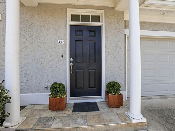 2nd image of 408 Renaissance Ct