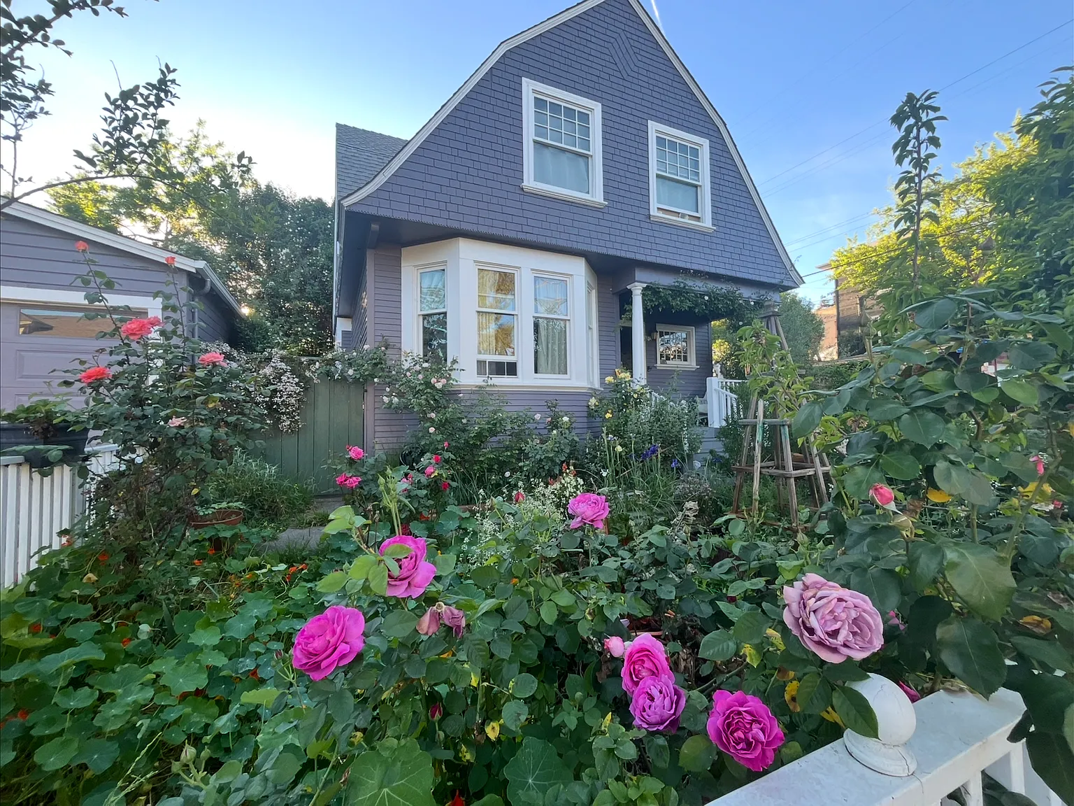 3 bed, 1814 sqft, $3,300 — Photo 1