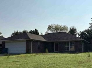 2206 Sycamore St, McAlester, OK 74501