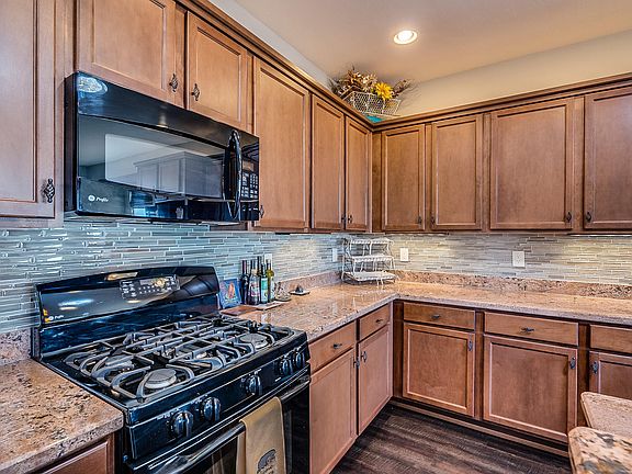 3rd image of 60278 E Arroyo Vista Dr