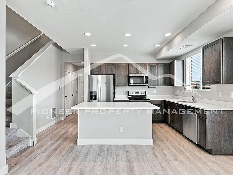 16137 E Elk Pl — Photo 5