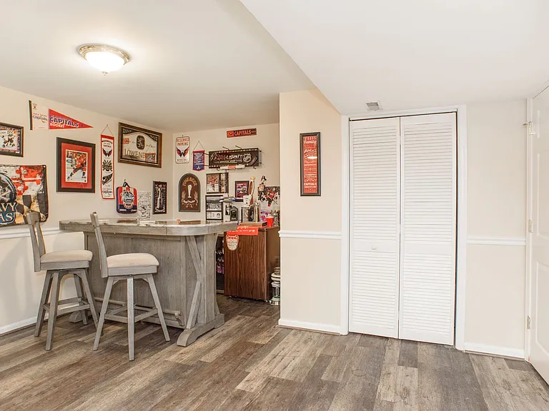 8008 High Oak Rd — Photo 51