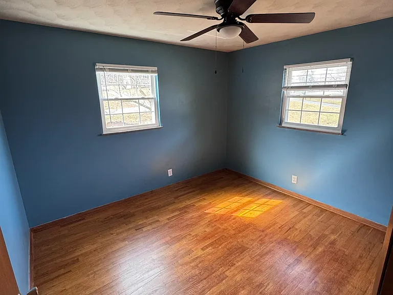 6920 Ferndale Rd — Photo 7