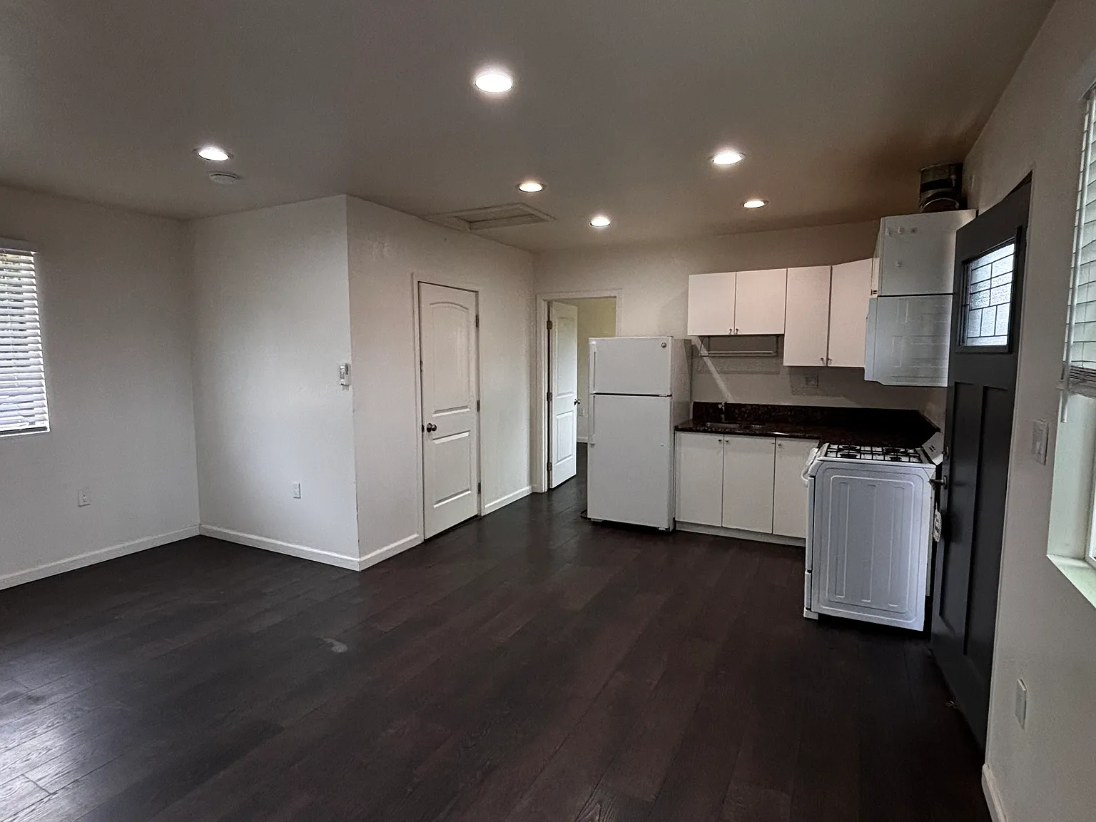 1 bed, 500 sqft, $2,000 — Photo 1