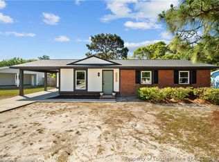 5925 Richfield Ave, Hope Mills, NC 28348