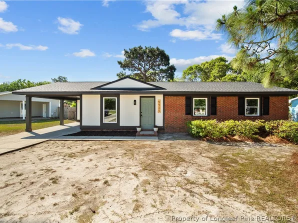 5925 Richfield Ave, Hope Mills, NC 28348