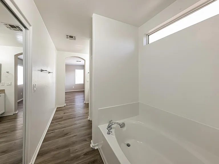 2409 S 90th Gln — Photo 10