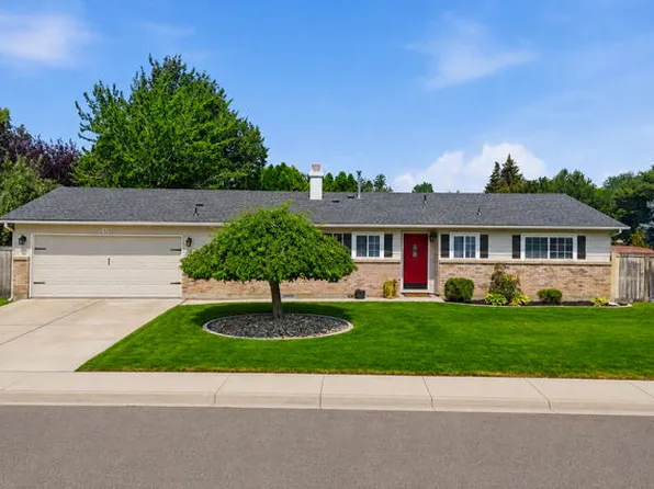 420 E Amanita St, Eagle, ID 83616