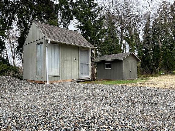 2 work sheds