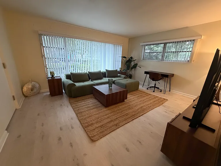 105 N Eola Dr #2 — Photo 13