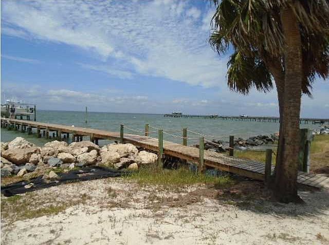 1st image of 2229 Bayside Dr