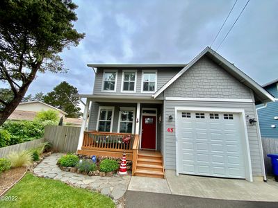 45 NW Sunset St, Depoe Bay, OR, 97341