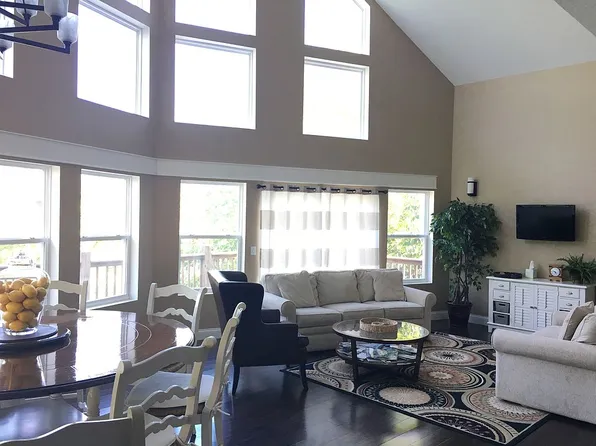 125 Flat Lake Cir, Speedwell, TN 37870
