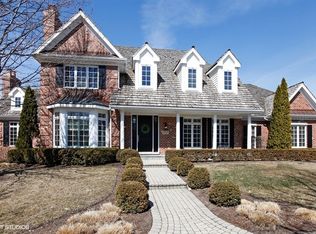 635 Grant Ct, Burr Ridge, IL 60527