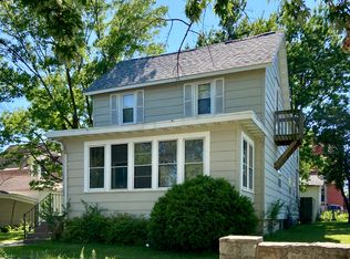 1105 Avon St, La Crosse, WI 54603