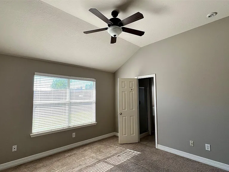19835 Byron Meadows Dr — Photo 9