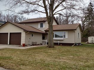 2014 6th Ave SE, Austin, MN 55912