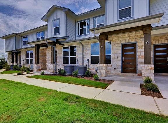 2nd image of 2101 Town Centre Dr #1704