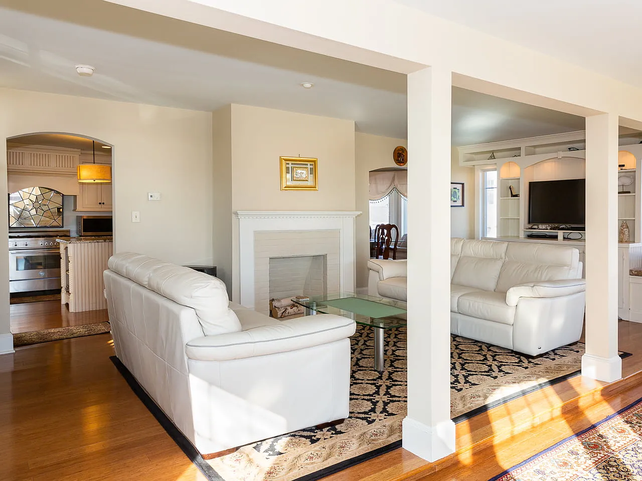 3 bed, 2287 sqft, $4,000 — Photo 4