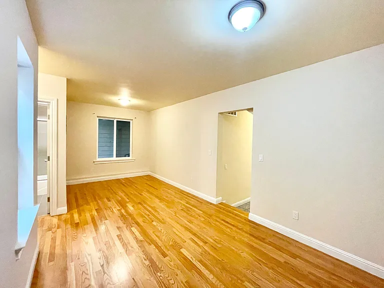 405 Lisbon St — Photo 30