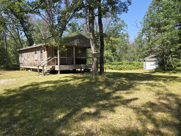 2315 Truman Dr, Bitely, MI 49309