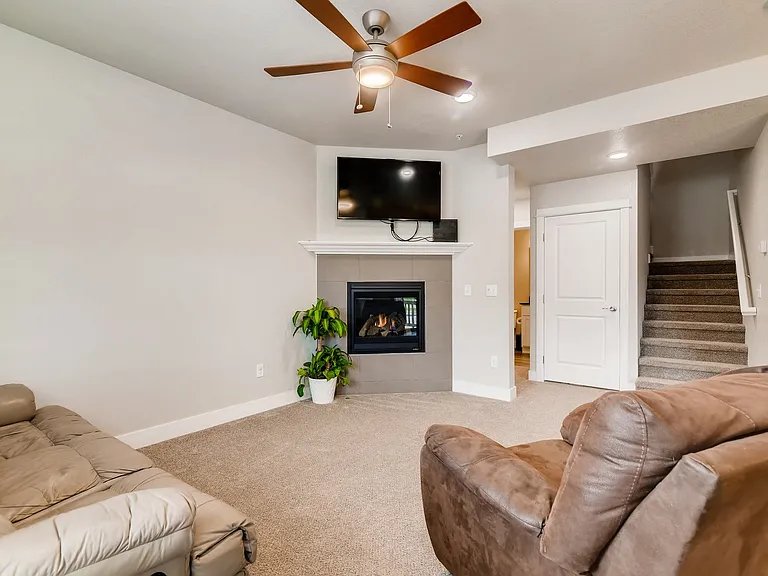 2608 Kansas Dr #B113 — Photo 7