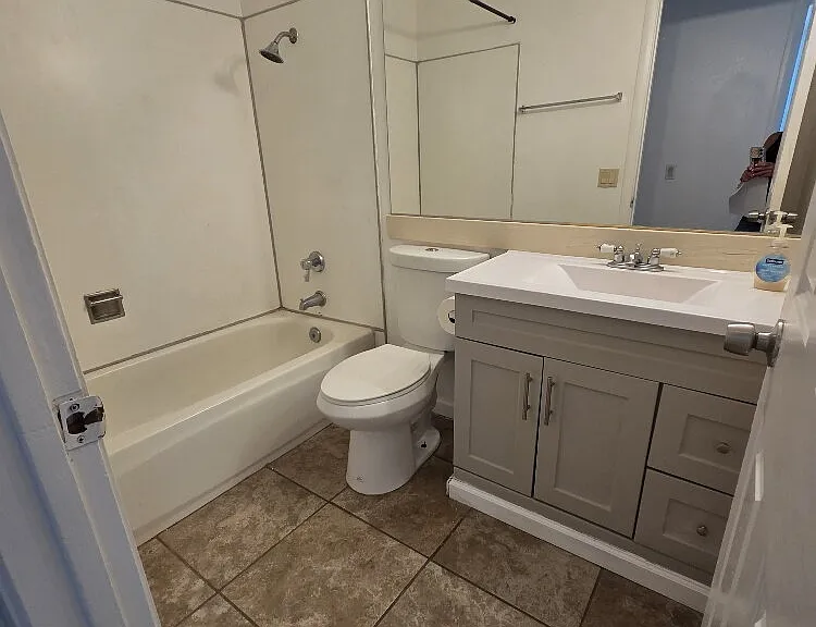 10020 Biscanewoods Way — Photo 8