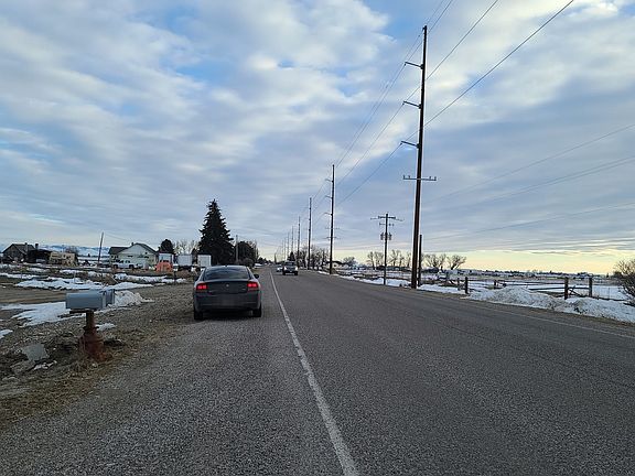 4th image of 14122 N 5 E