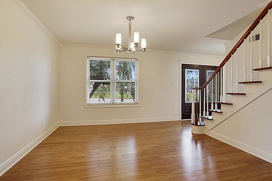 2nd image of 15758 Elderberry St