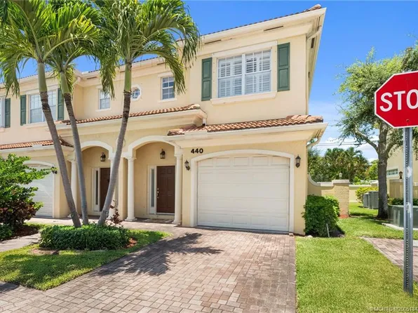 440 Marbella Dr, North Palm Beach, FL 33403