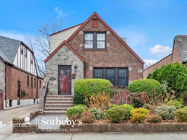 97-22 72nd Drive image 1 of 32