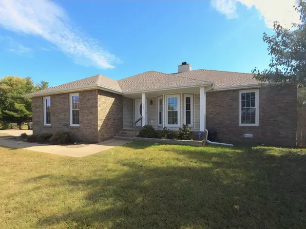 1201 Crystal Dr, Clarksville, TN 37042