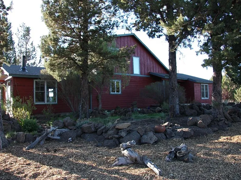 Stirling Dr — Photo 18