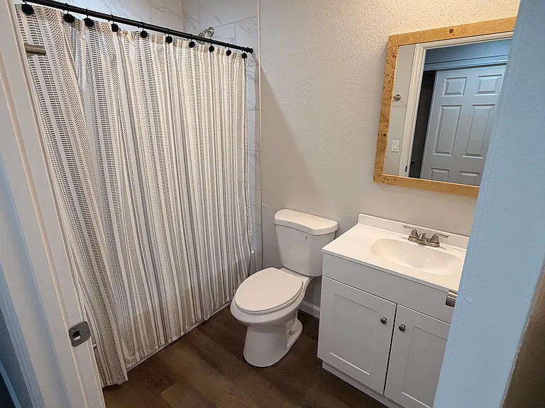 1587 SW Price Child St #2 — Photo 5