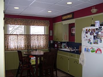 tn_1859_belden_kitchen