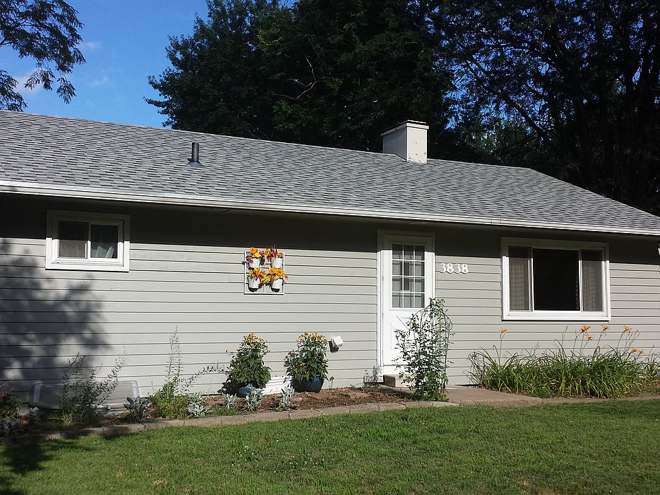 4 BR, 2 BA Ranch House
