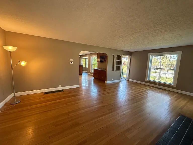 30871 Lorain Rd — Photo 24