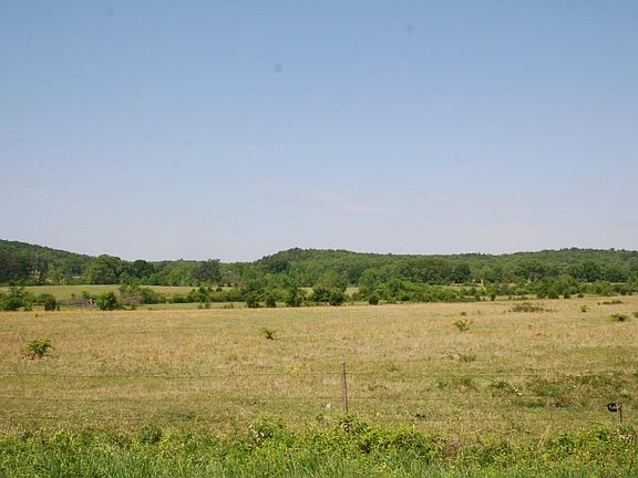 5th image of 260 Sturgis Rd