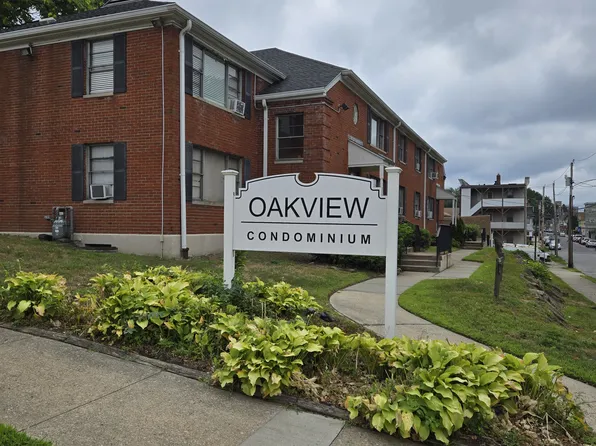 84 Oakview Cir, Bridgeport, CT
