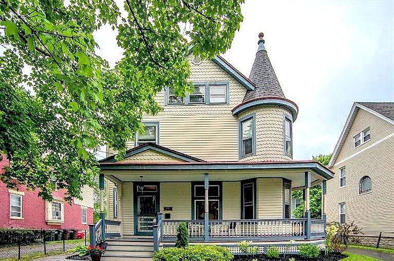 1st image of 3904 Regent Ave