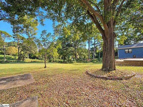 4th image of 2819 Anderson Rd