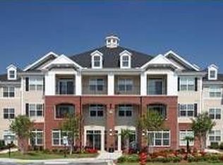 1000 Abberly Village Cir, West Columbia, SC 29169