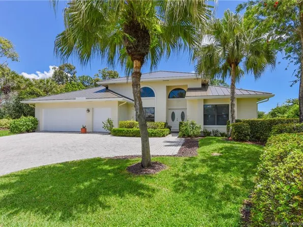 4104 SW Gleneagle Cir, Palm City, FL 34990
